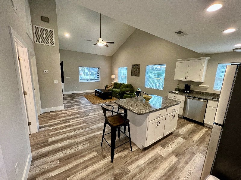 Furnished Finder property 441061_1 photo 4