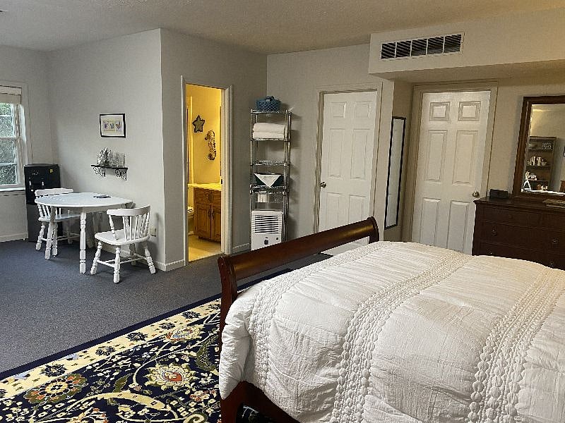 Furnished Finder property 441128_1 photo 3