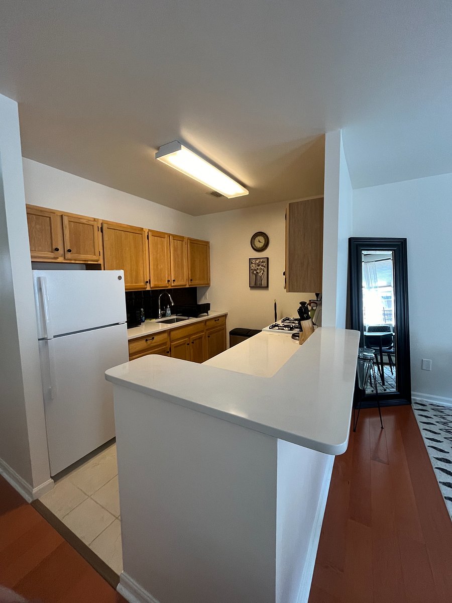 Furnished Finder property 441156_1 photo 3