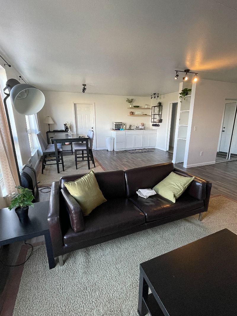 Furnished Finder property 441163_1 photo 6