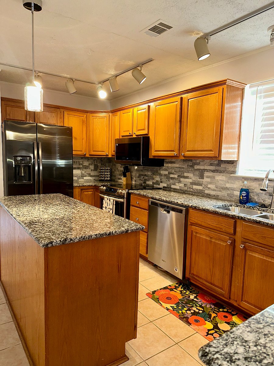 Furnished Finder property 441178_1 photo 4