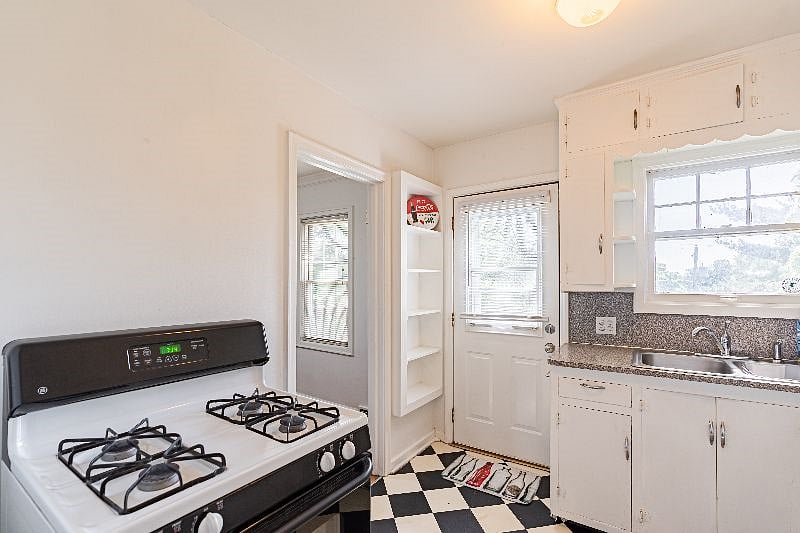 Furnished Finder property 441180_1 photo 11