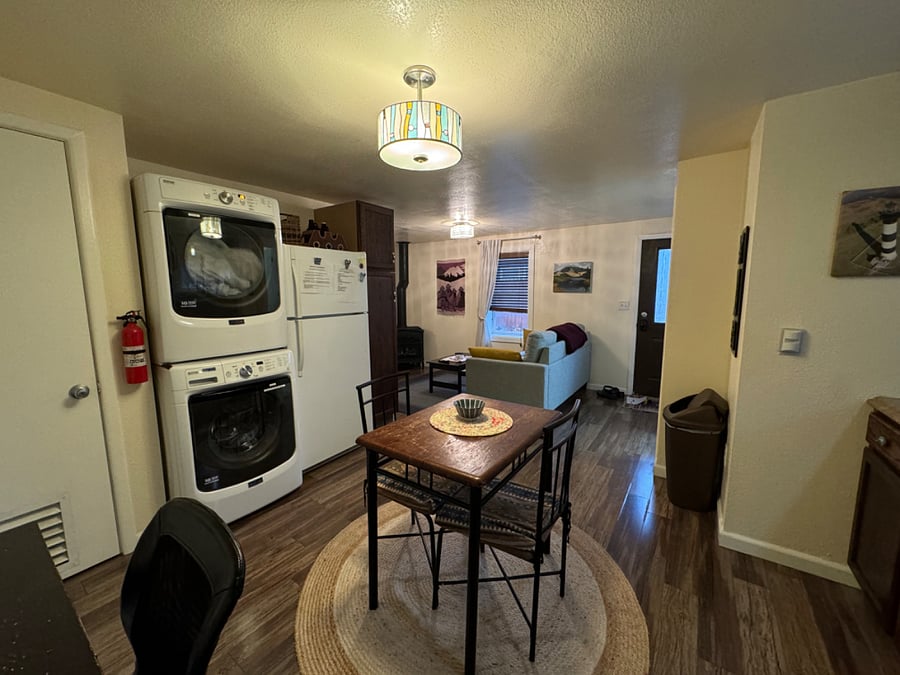 Furnished Finder property 441181_1 photo 1