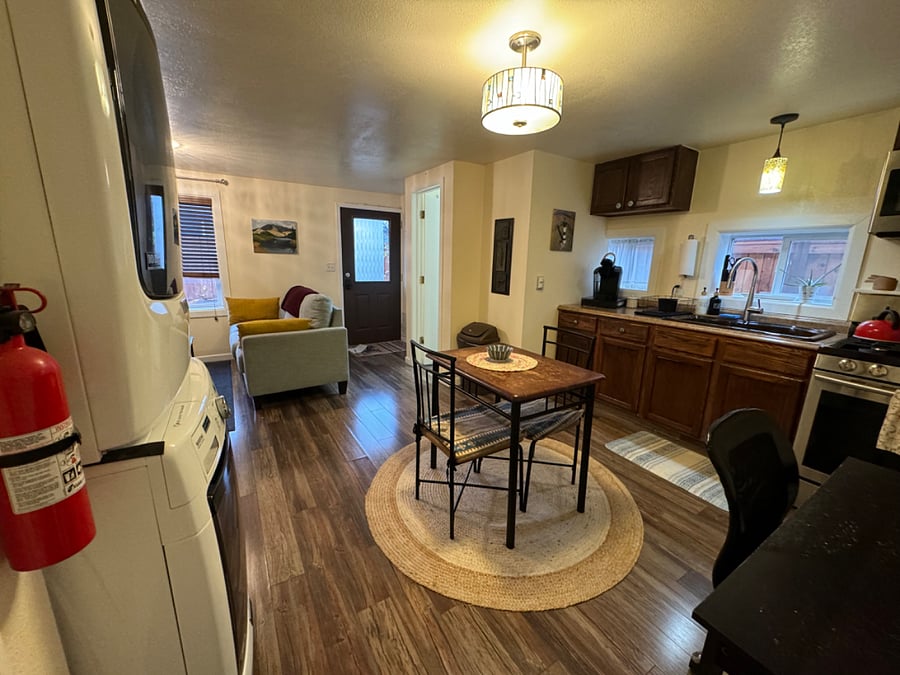 Furnished Finder property 441181_1 photo 6