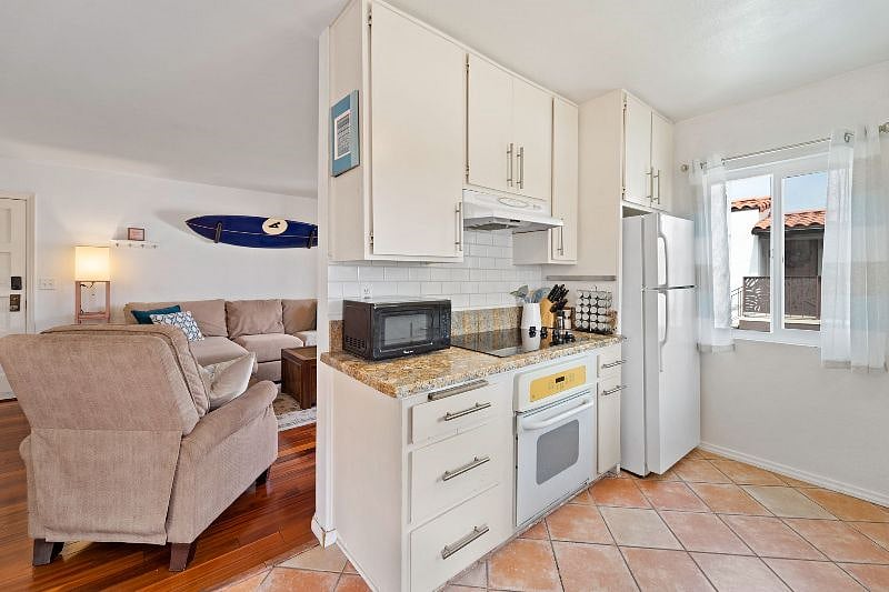 Furnished Finder property 441203_1 photo 6