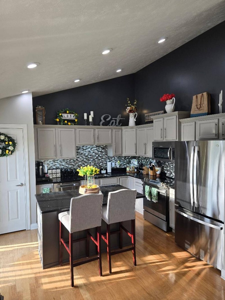Full Kitchen on Second Floor