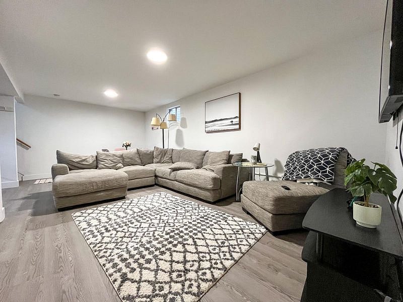 Furnished Finder property 441327_1 photo 1