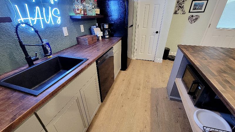 Furnished Finder property 441367_1 photo 8