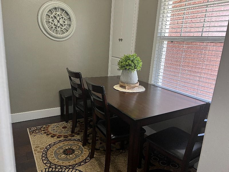 Furnished Finder property 441396_1 photo 4