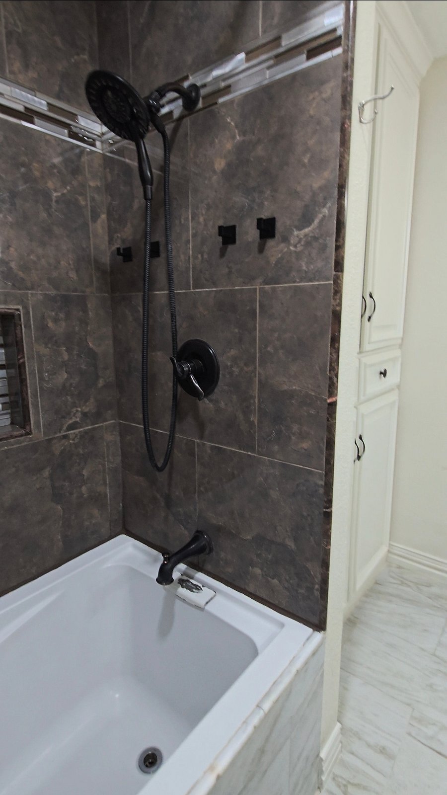 Furnished Finder property 441436_1 photo 24