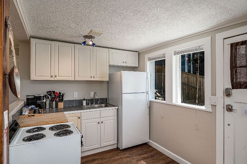 Furnished Finder property 441464_1 photo 8