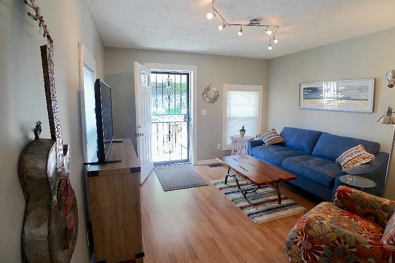 Furnished Finder property 441584_1 photo 11