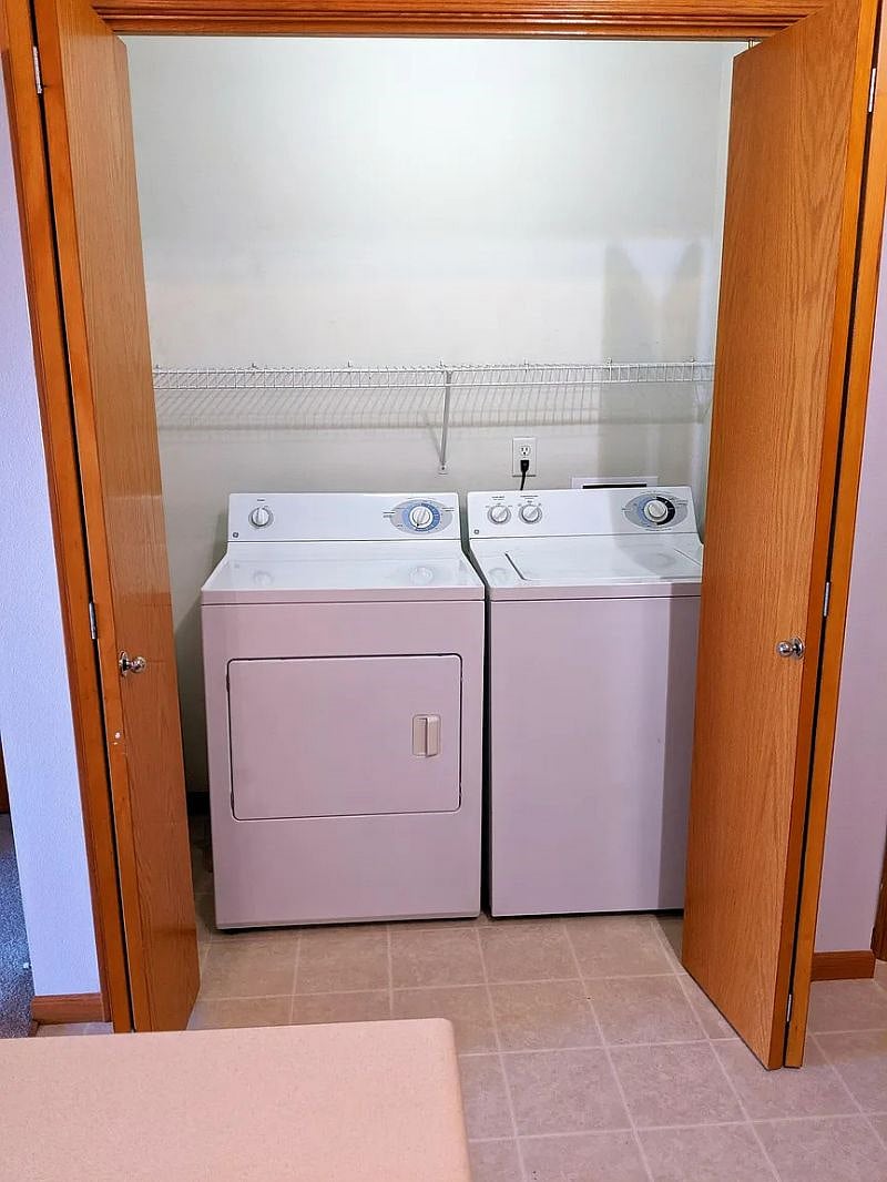 Furnished Finder property 441625_1 photo 9
