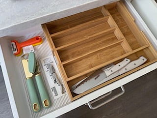 utensils (not shown but included) and other kitchen gadgets.