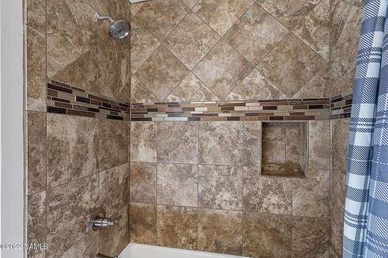 Furnished Finder property 441721_1 photo 3