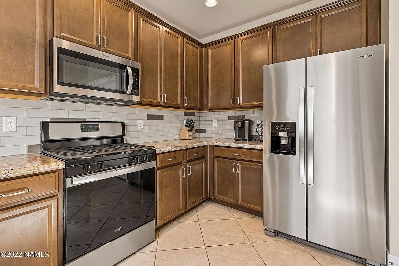Furnished Finder property 441721_1 photo 12