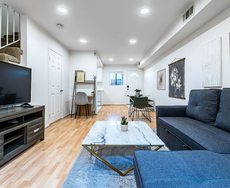 Furnished Finder property 441762_1 photo 18