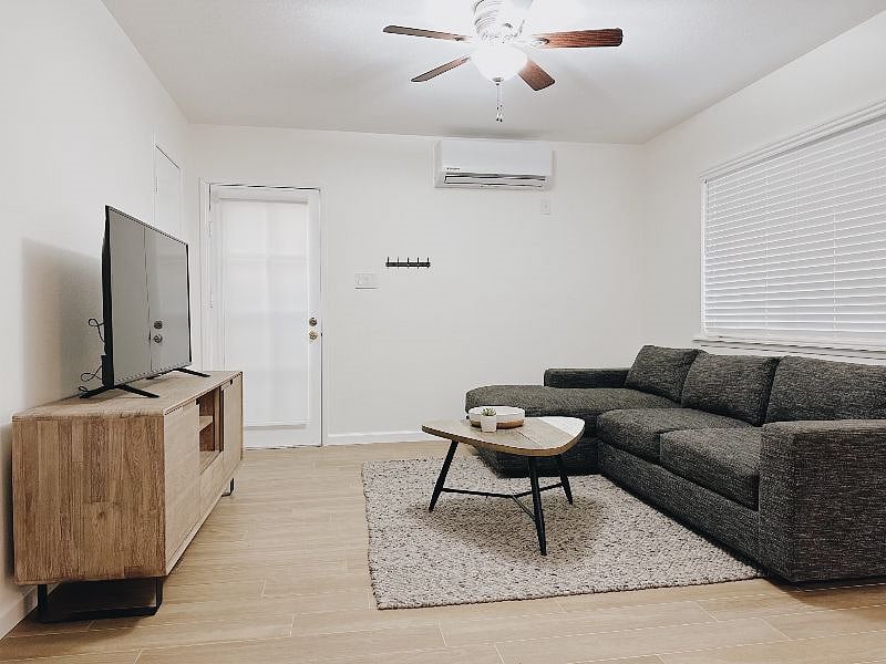 Furnished Finder property 441771_1 photo 18