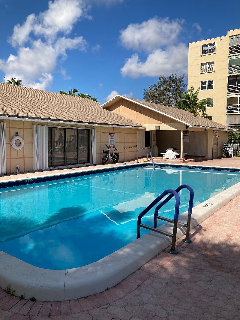 Furnished Finder property 441803_1 photo 25