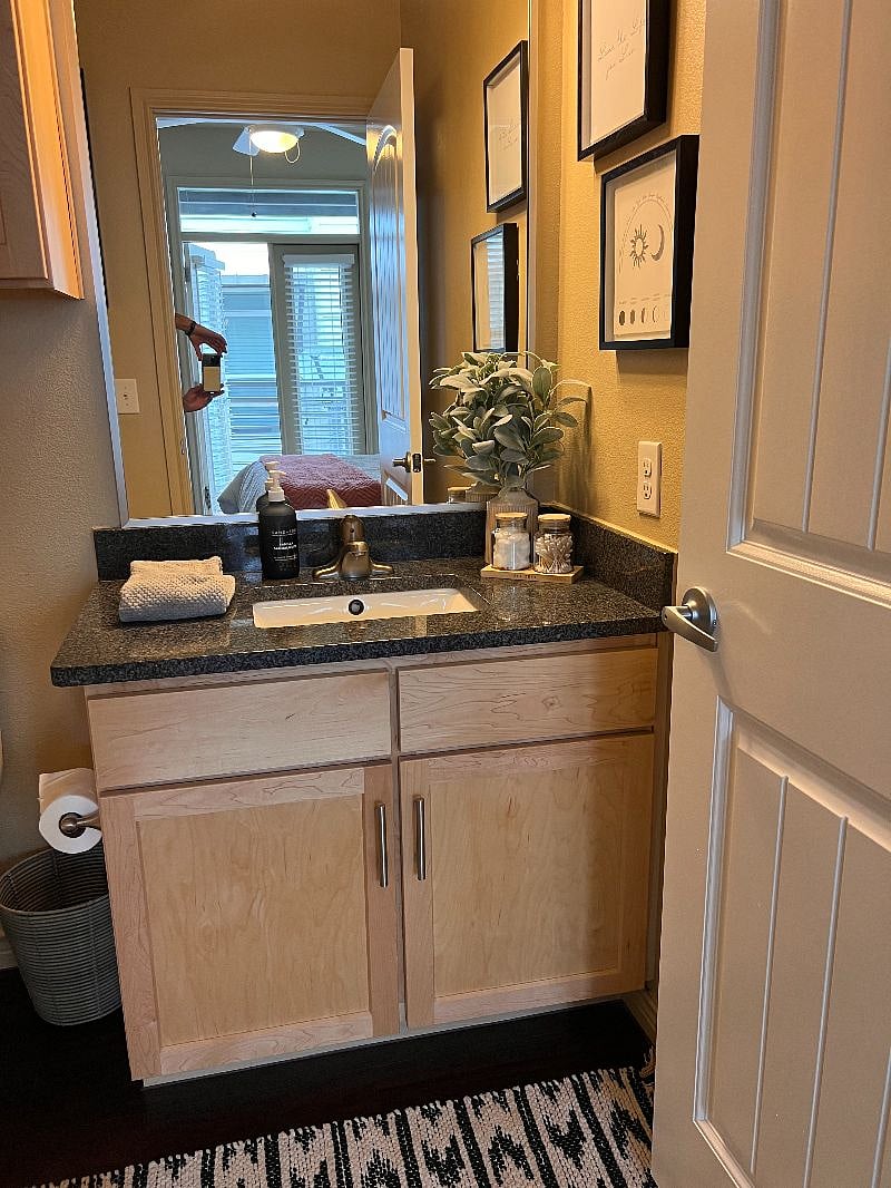 Furnished Finder property 441834_1 photo 13