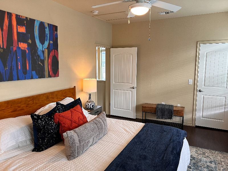 Furnished Finder property 441834_1 photo 17
