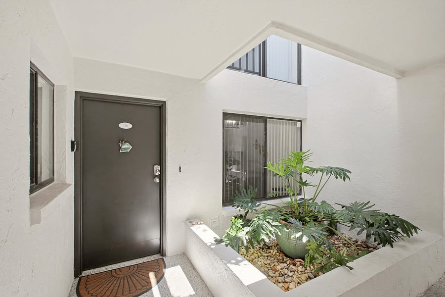 Furnished Finder property 441839_1 photo 3