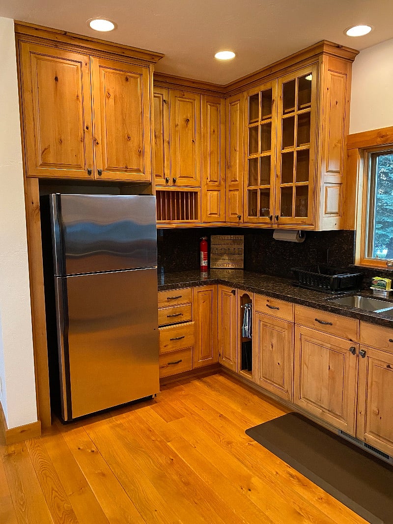lots of kitchen storage, full sized fridge