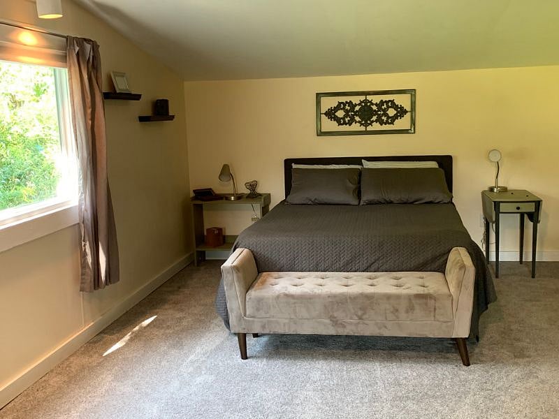 Furnished Finder property 441997_1 photo 3
