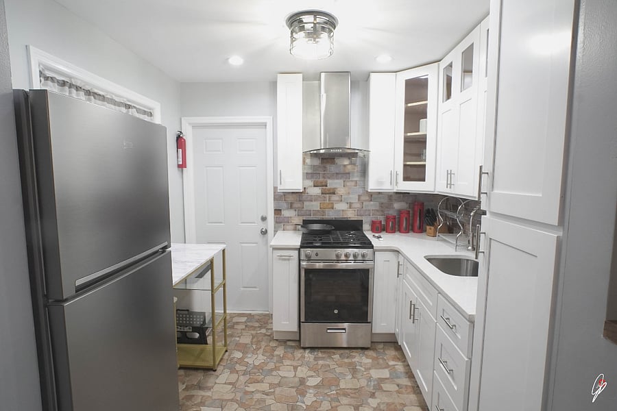 Furnished Finder property 442000_1 photo 3
