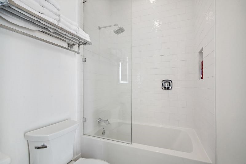 Soaking Tub