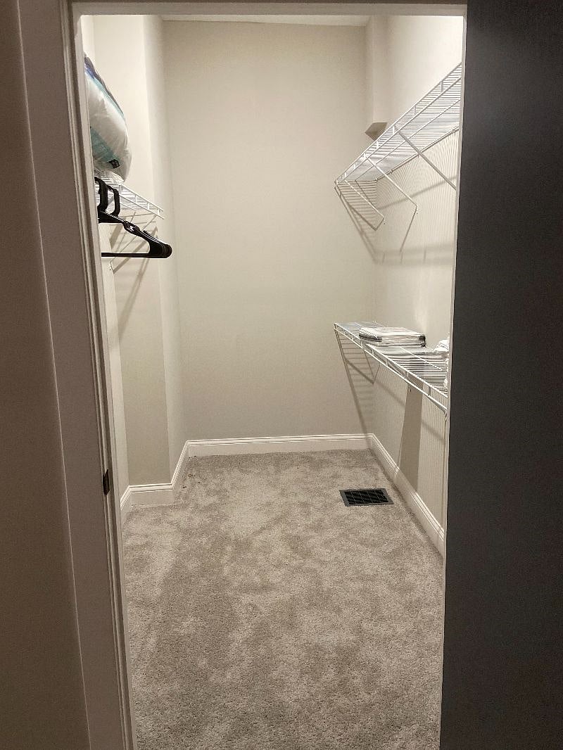Furnished Finder property 442069_1 photo 4
