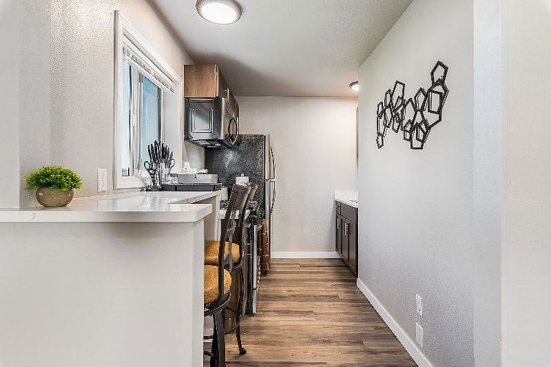 Furnished Finder property 442127_1 photo 5