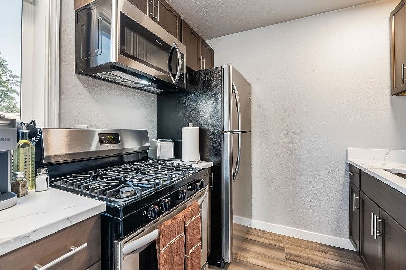 Furnished Finder property 442127_1 photo 6