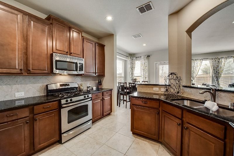 Furnished Finder property 442214_1 photo 11