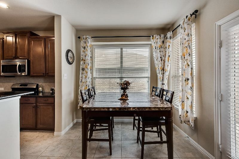 Furnished Finder property 442214_1 photo 15