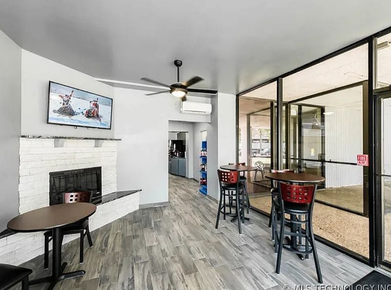 Furnished Finder property 442264_1 photo 25