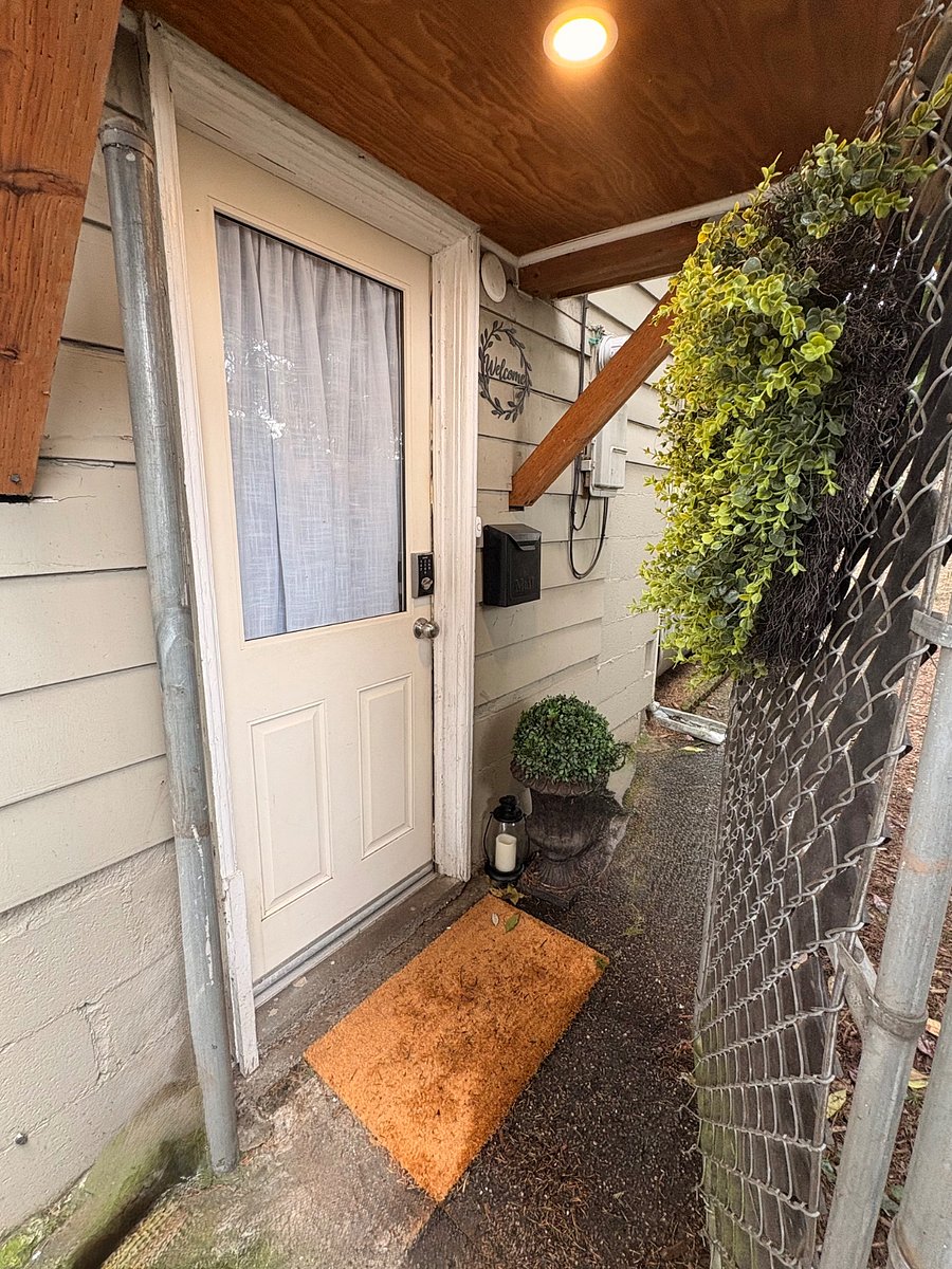 Apartment Entrance (side of house - inside private gate)