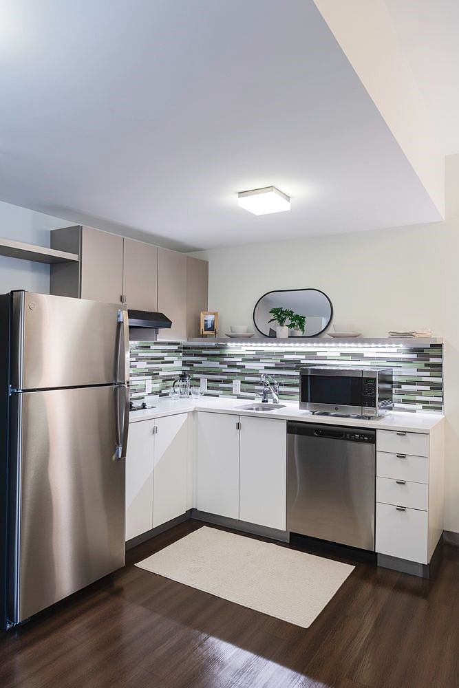 Furnished Finder property 442298_2 photo 17