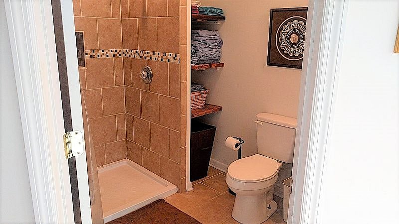 Furnished Finder property 442300_1 photo 14