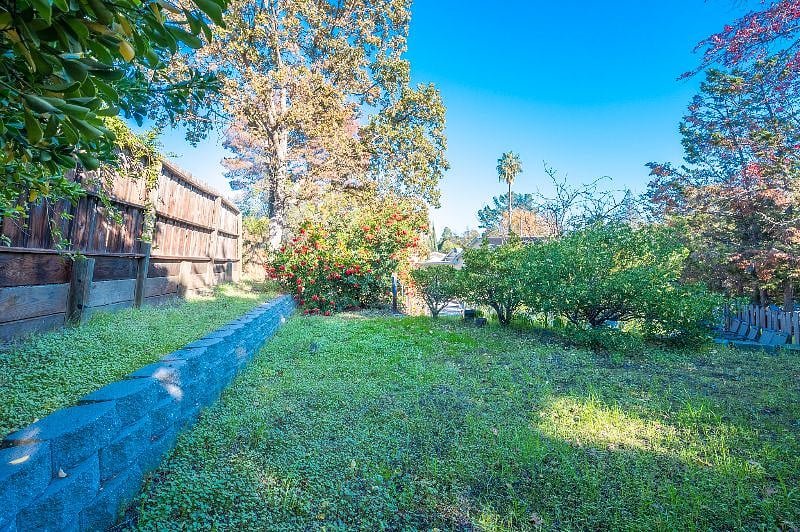 Furnished Finder property 442332_1 photo 17