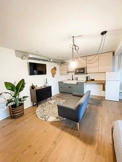 Furnished Finder property 442436_1 photo 4