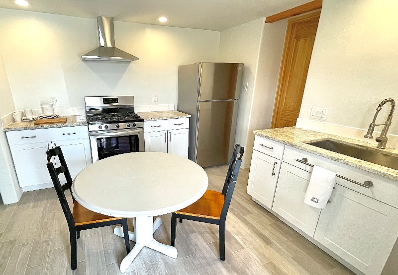 Furnished Finder property 442480_1 photo 3