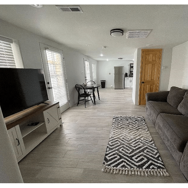 Furnished Finder property 442481_1 photo 3