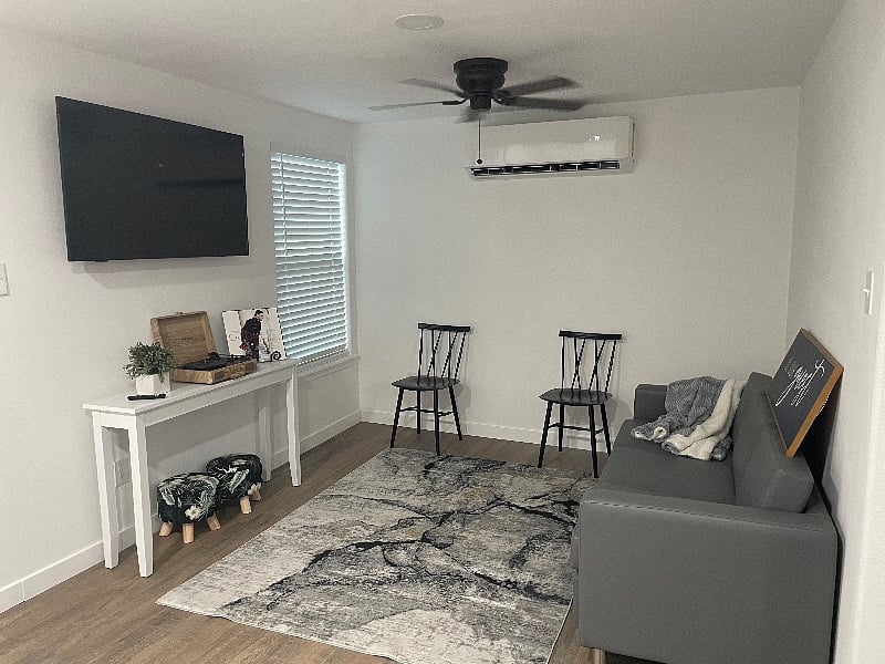 Furnished Finder property 442502_1 photo 9