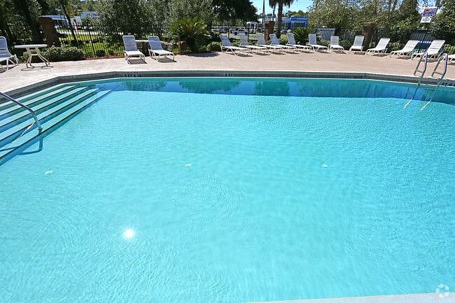 Furnished Finder property 442583_1 photo 21