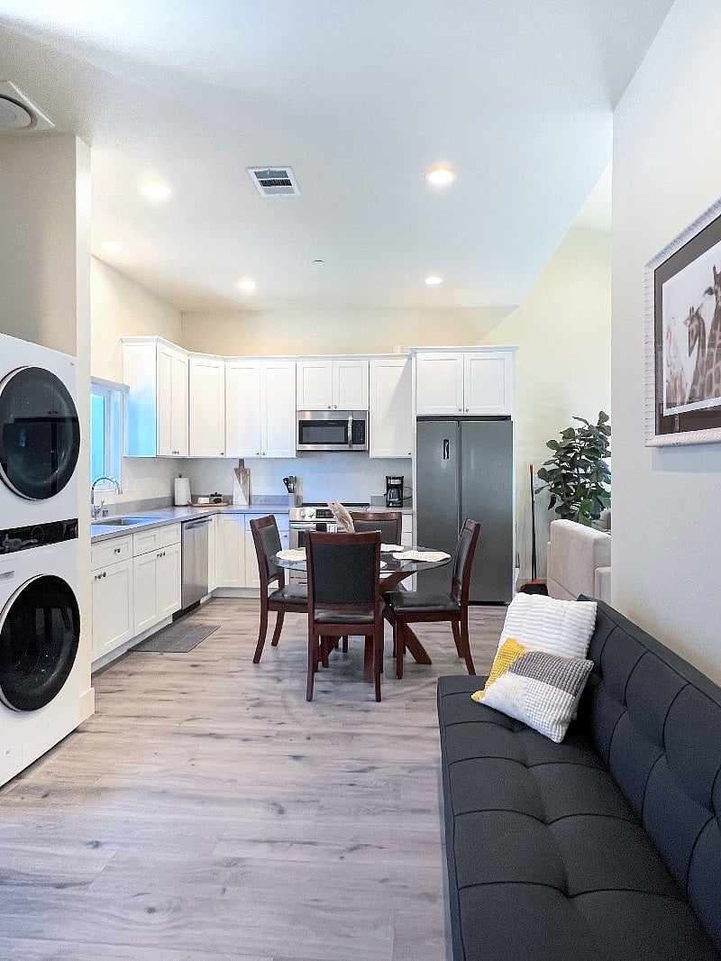 Furnished Finder property 442621_1 photo 4