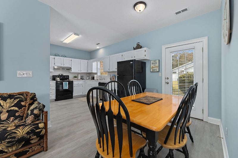 Furnished Finder property 442657_1 photo 17