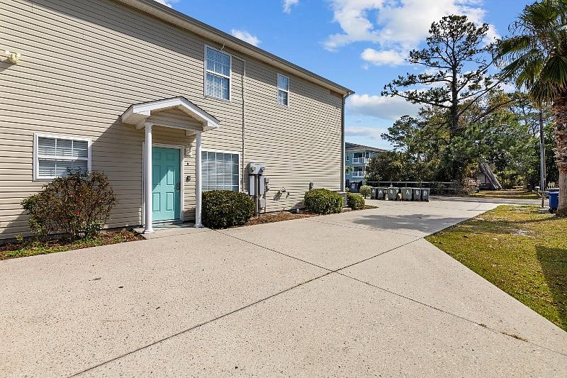 Furnished Finder property 442657_2 photo 4