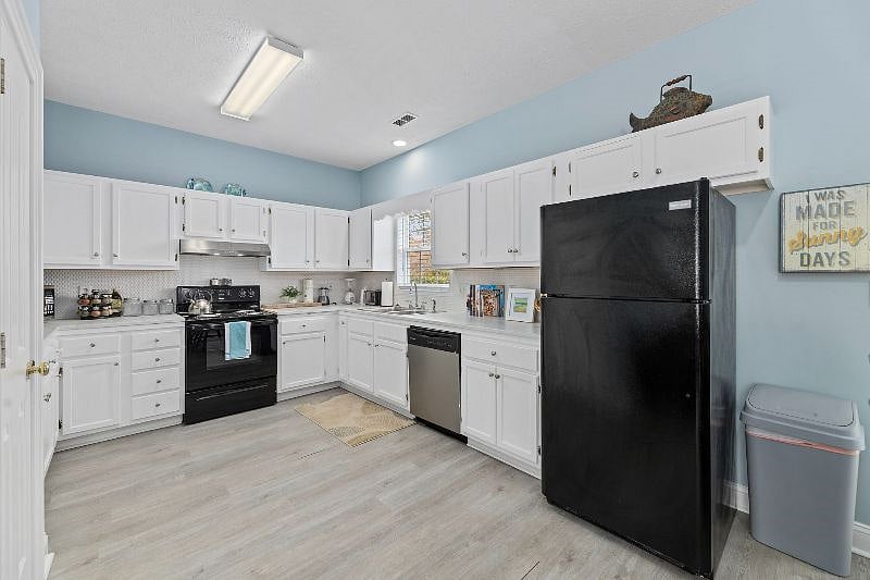 Furnished Finder property 442657_2 photo 13