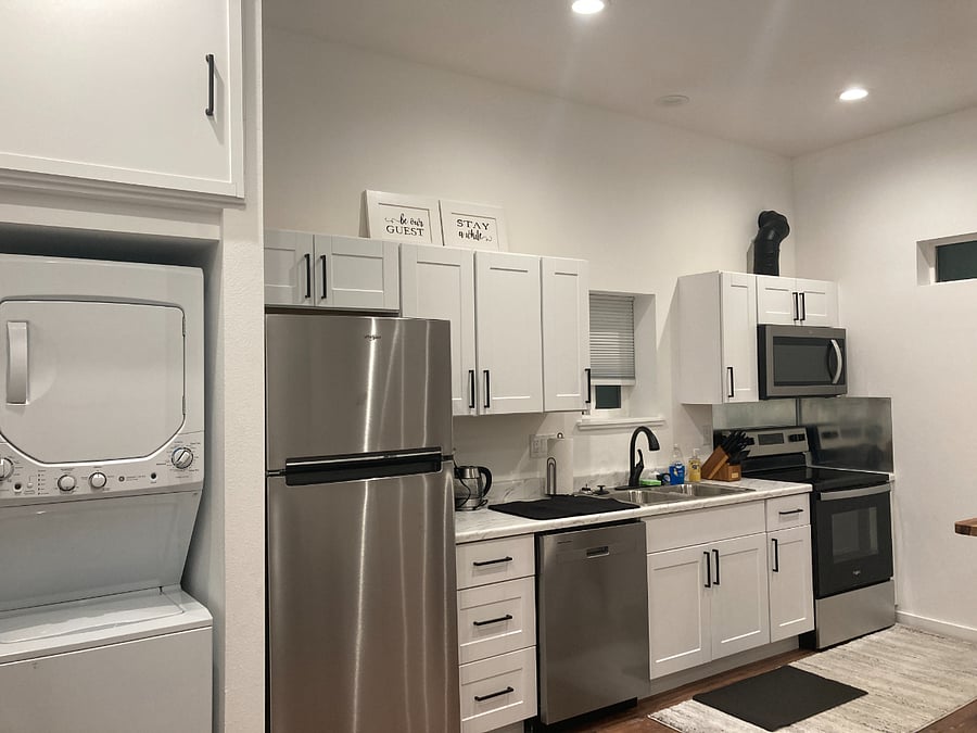 Furnished Finder property 442691_2 photo 3